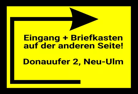 Wegweiser Briefkasten auf der anderen Seite Bild