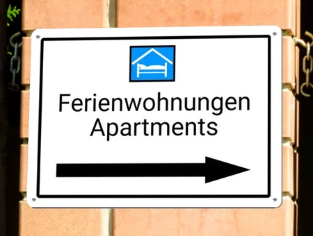 Wegweiser Ferienwohnungen Apartments Bild