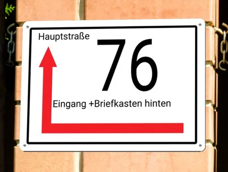 Wegweiser Hauptstraße 76 Bild